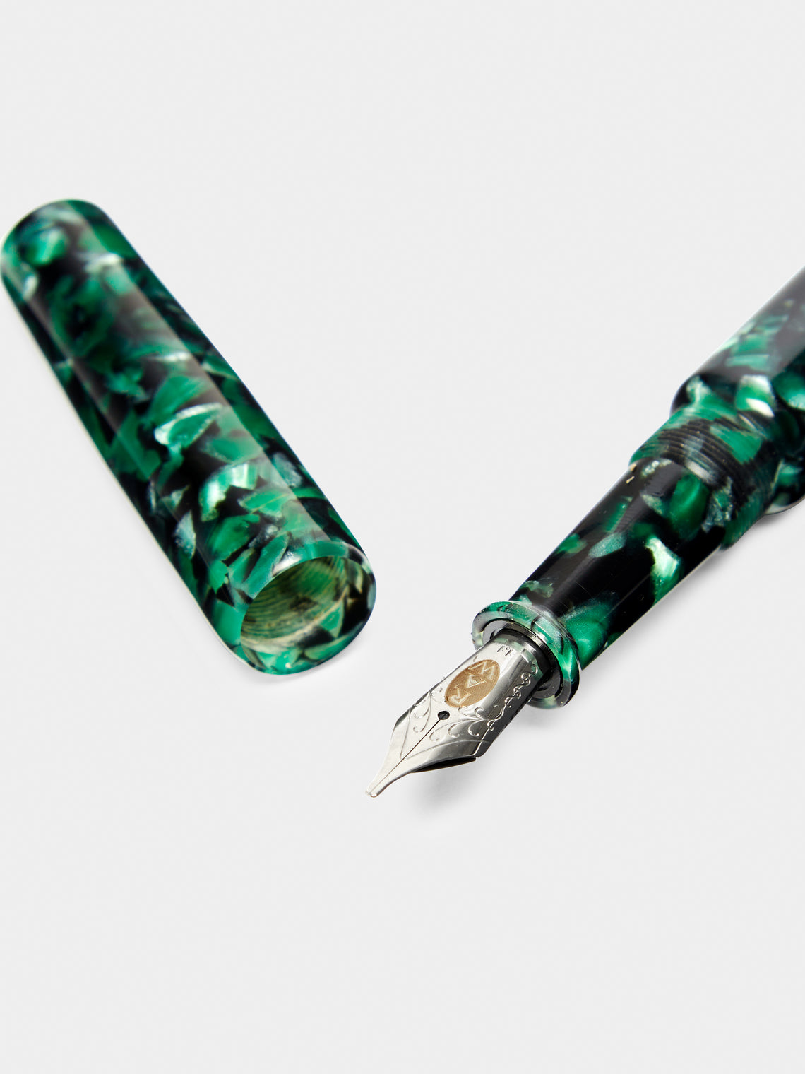 R A W - Resin Fountain Pen - Green - ABASK