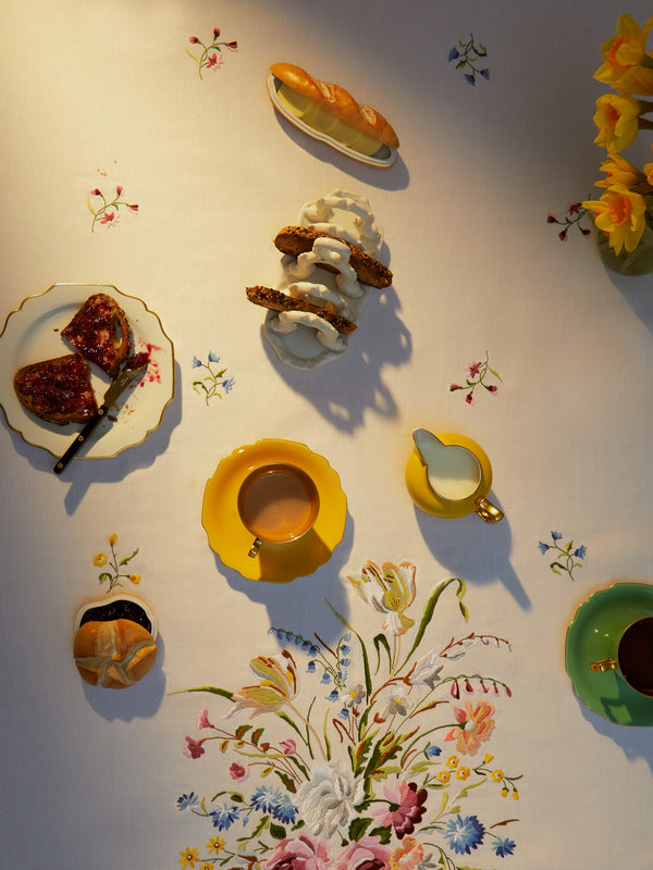 Taf Firenze - Fiammingo Hand-Embroidered Linen Tablecloth and Napkins (Set of 12) -  - ABASK