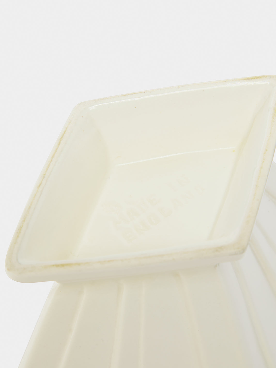 Antique and Vintage - 1930-1940 Art Deco Ceramic Vase - White - ABASK