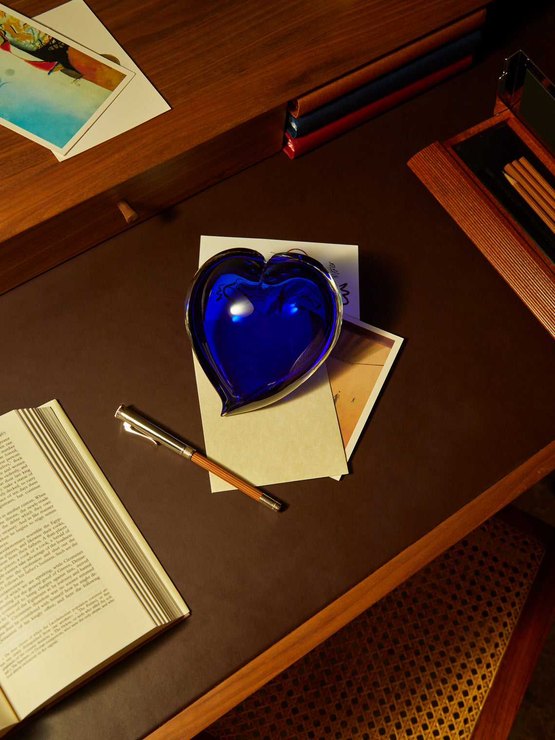 Giberto - Murano Glass Heart Paperweight - Blue - ABASK