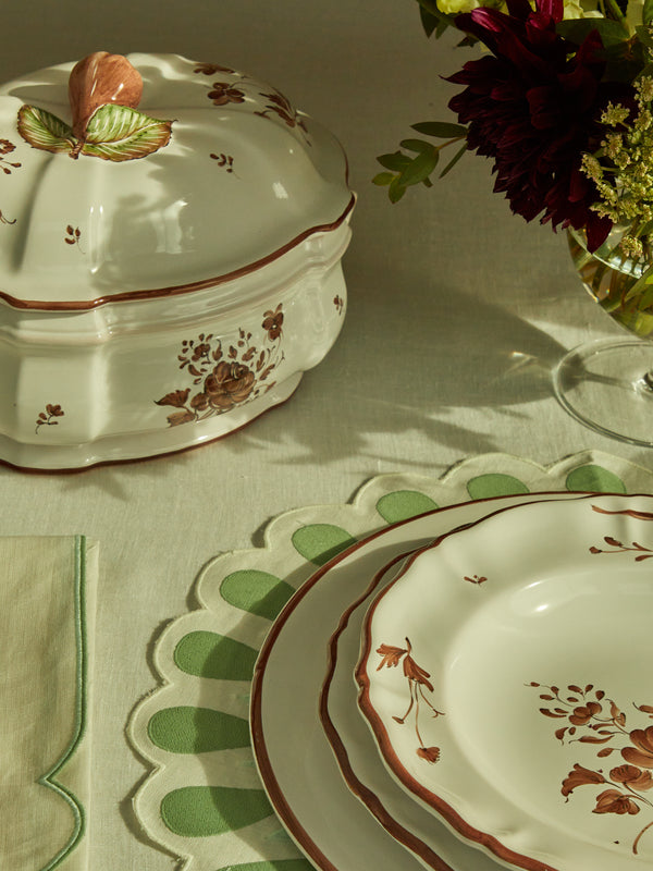 Z.d.G - Camaïeu Hand-Painted Ceramic Lidded Tureen with Serving Platter - Brown - ABASK