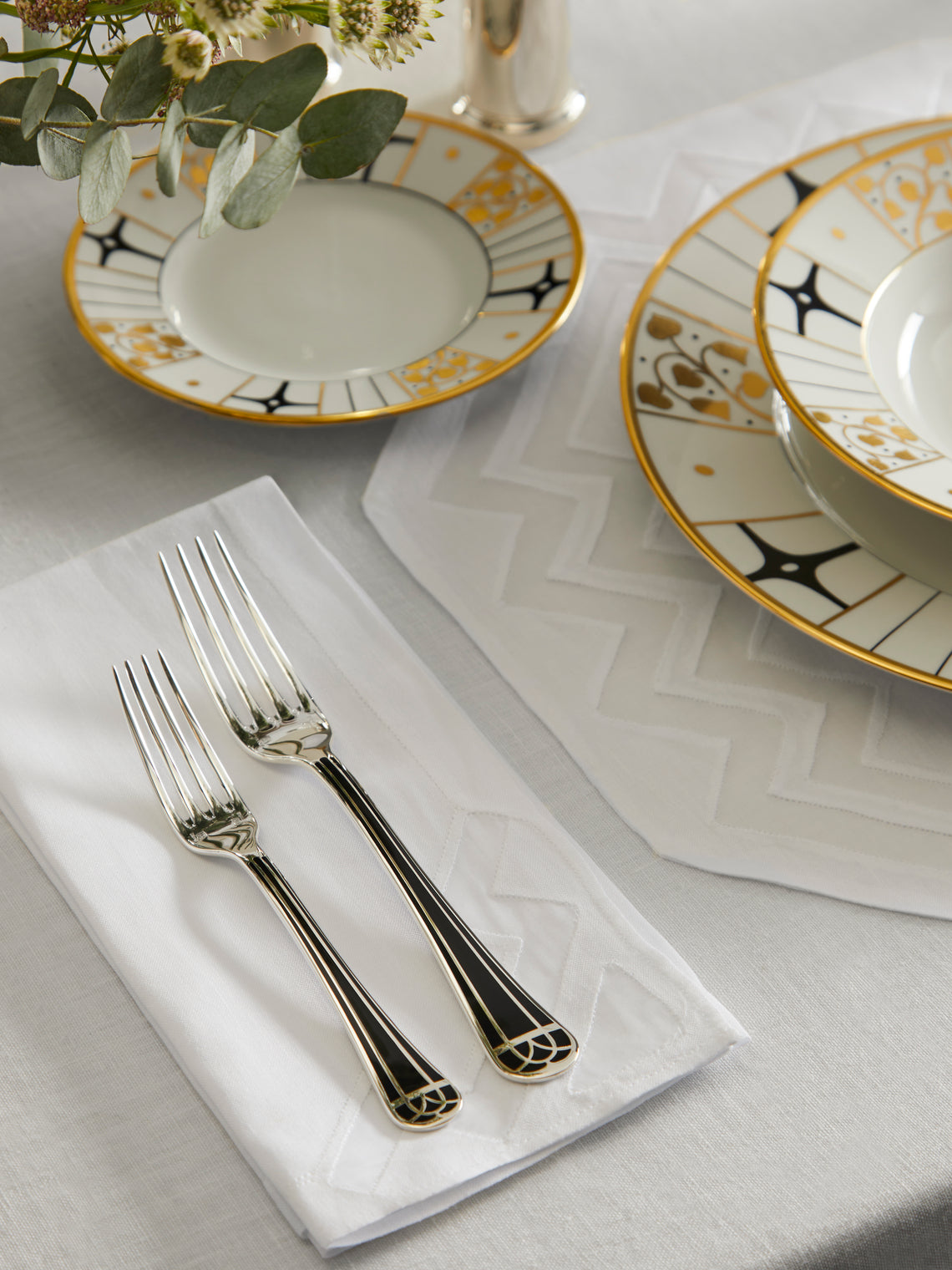 Taf Firenze - Punte Hand-Embroidered Linen Placemats and Napkins (Set of 6) - White - ABASK