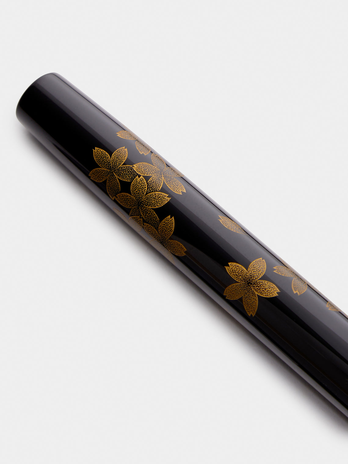 Namiki - Yukari Chinkin "Cherry Blossom" Fountain Pen - Black - ABASK