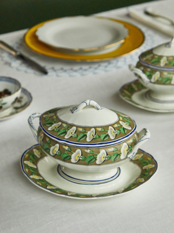 Antique and Vintage - 1830 Wedgwood Creamware Sauce Tureens (Set of 2) -  - ABASK